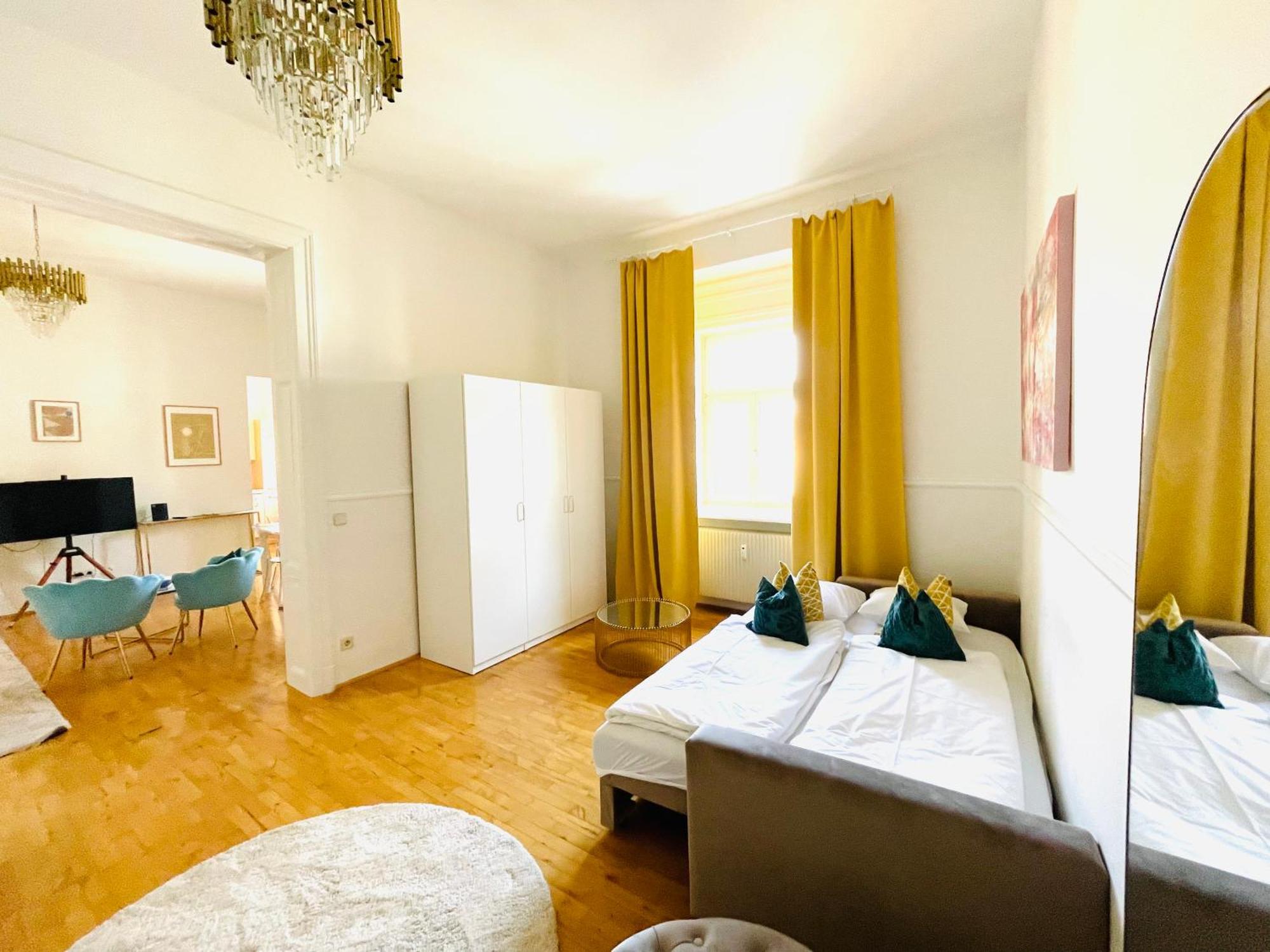 Apstay City Center Deluxe ǀ Free Parking ǀ Self Check-In Graz Exterior foto